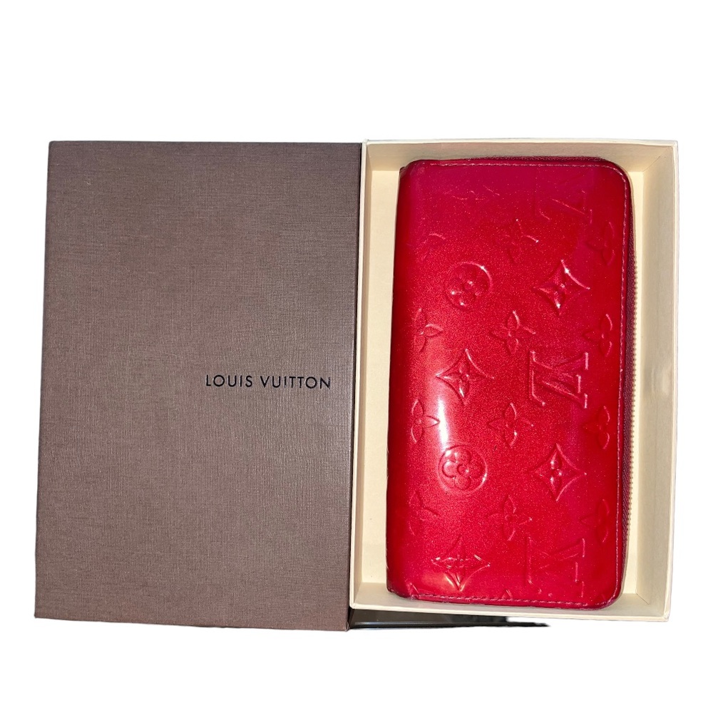 Louis Vuitton Red Embossed Wallet - Picture 14 of 16